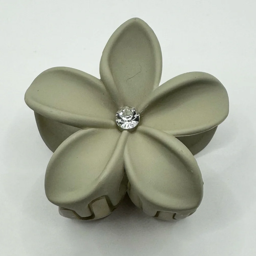 3 Matte Flower Hair Clips NEW
